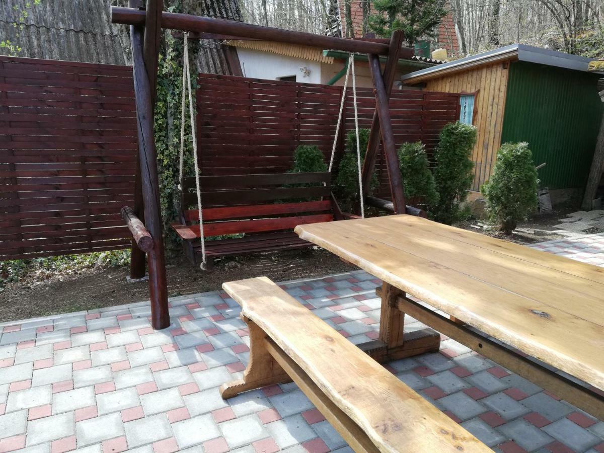 Holiday Home Mreznica Gornji Zvečaj Eksteriør billede